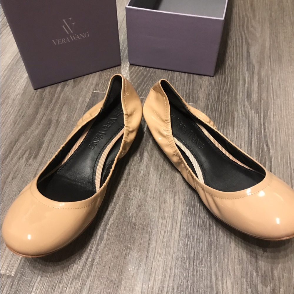 Vera Wang Flats
